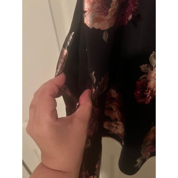 Black Floral Print Junior's dress (size 13) from Speechless - Picture 7 of 7